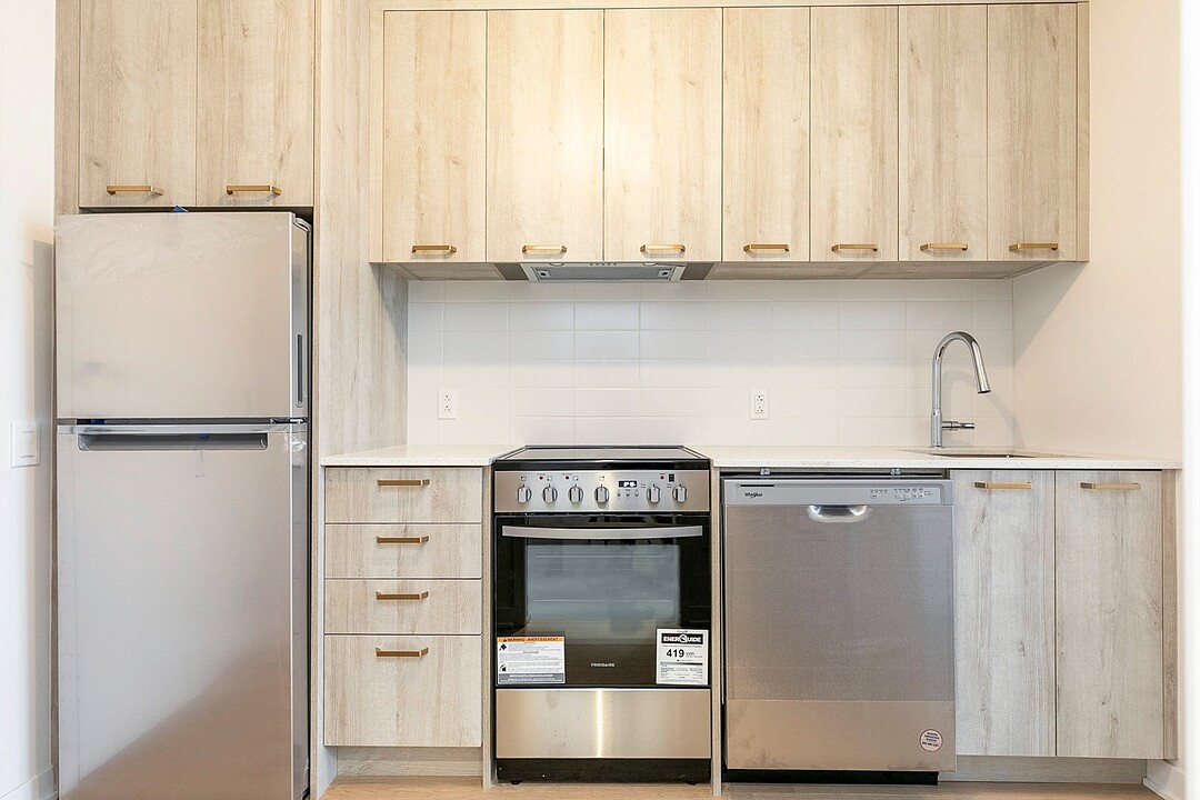 1485 Rue des Bassins, Apt. 811, Le Sud-Ouest, Québec