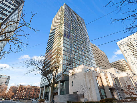 99 Foxbar Rd #2210, Toronto