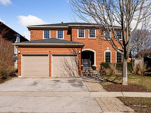 1423 Cobbler Lane, Oakville