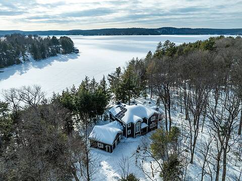 1025 Long Point Road, Lake of Bays