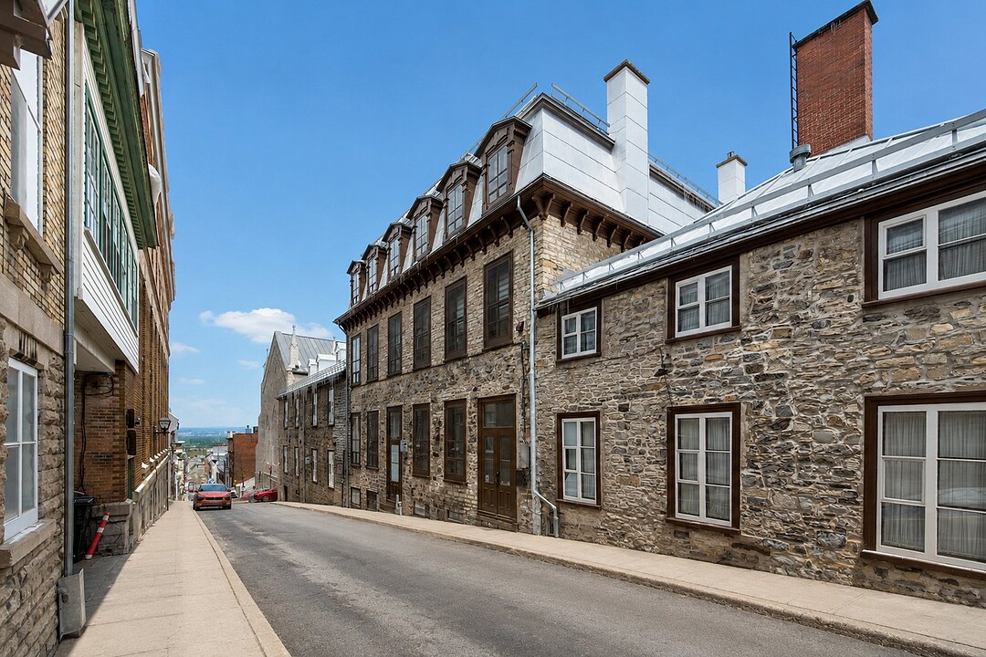 120 Rue Ste-Anne, Apt. 2, La Cité, Québec