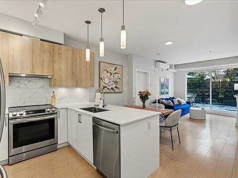 205-1450 Glentana Road, View Royal