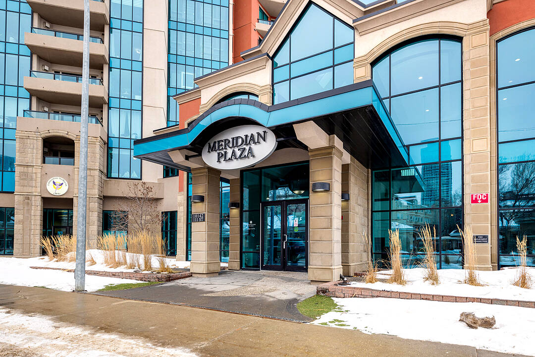 10142 111 Street #906, Edmonton, Alberta