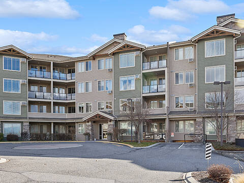 302-3735 Casorso Road, Kelowna