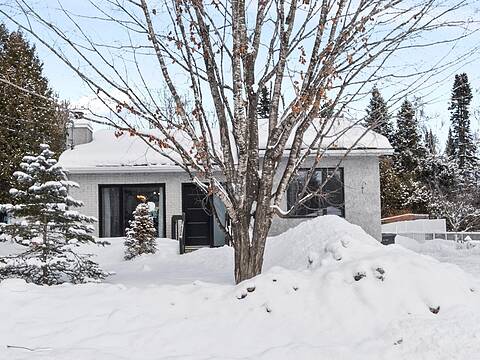 1194-1196 Rue de l'Orée-des-Bois, Sainte-Adèle
