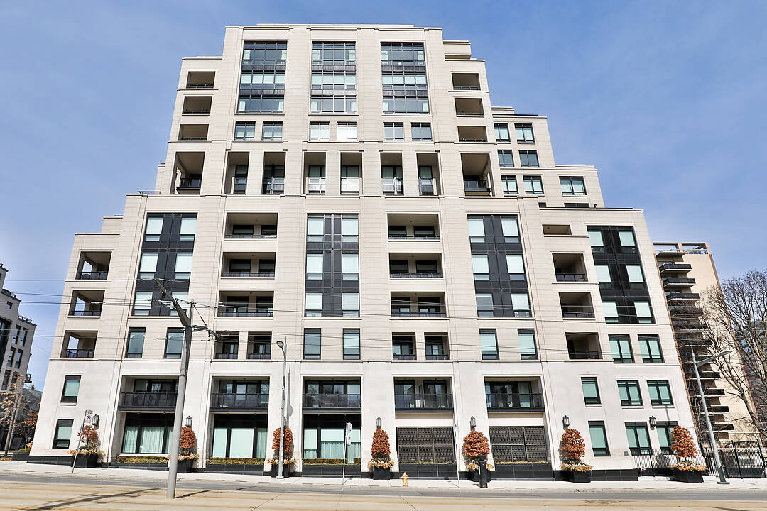 1 Forest Hill Rd #401, Toronto, Ontario