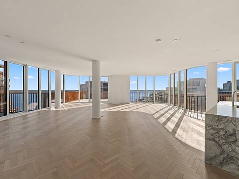 155 Merchants' Wharf #1322, Toronto