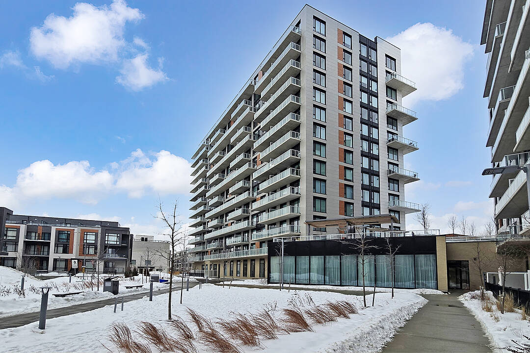 2 David Eyer Rd #1329, Richmond Hill, Ontario