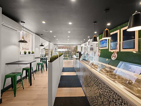 191 Rue Principale, Saint-Sauveur, Quebec