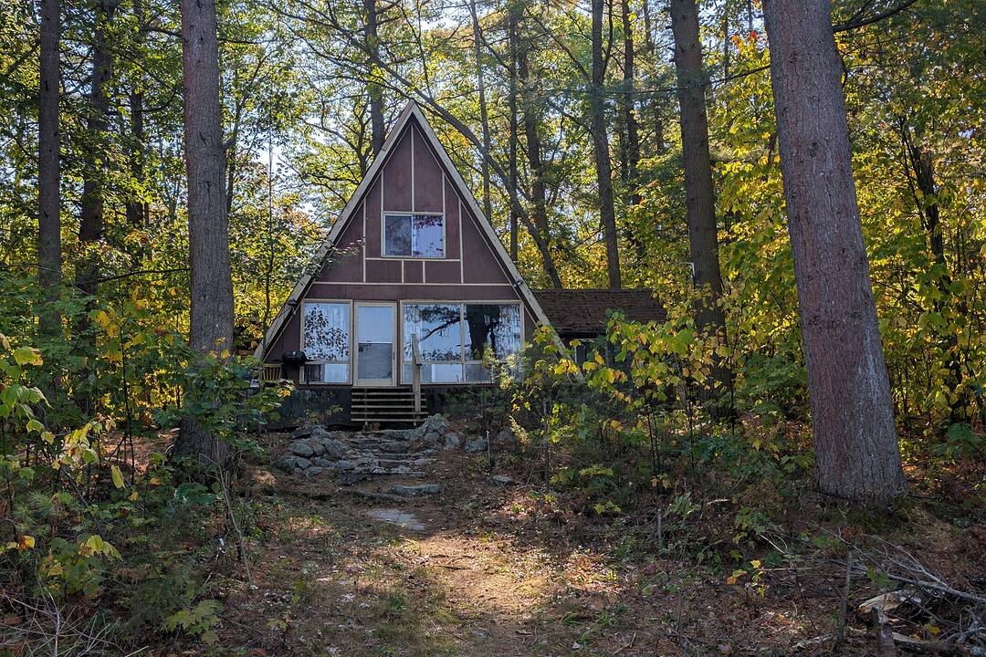 7128 Go Home Lake Shore, Georgian Bay, Ontario