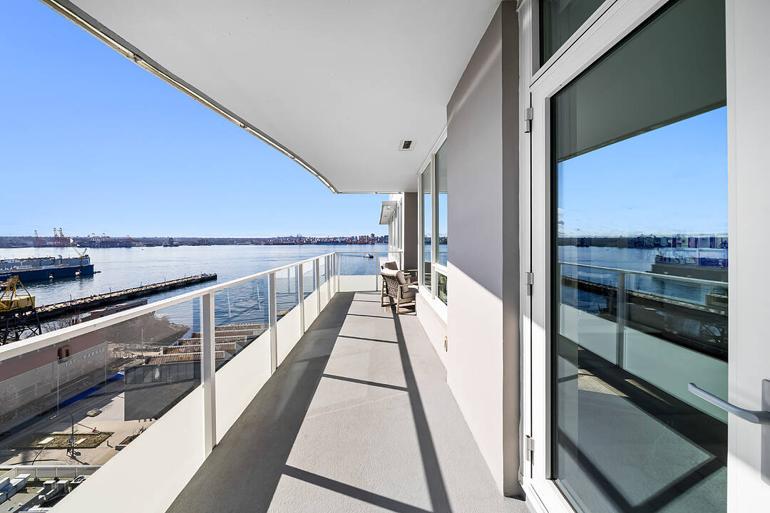 1210 - 118 Carrie Cates Court, North Vancouver, British Columbia