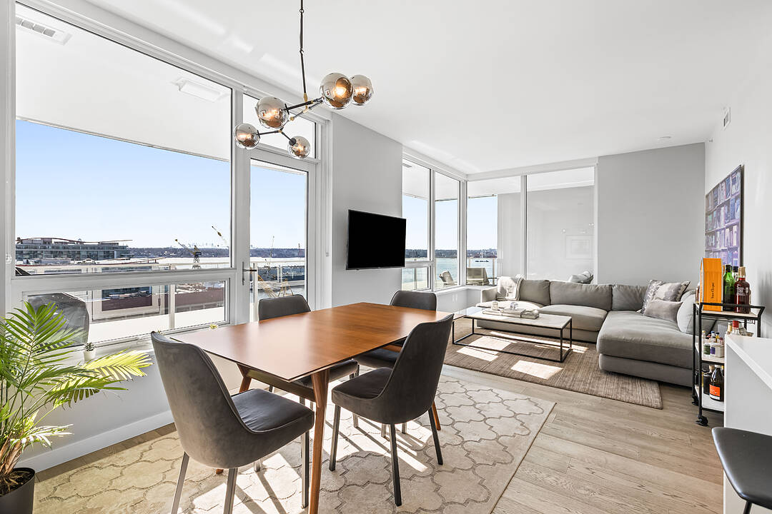 1210 - 118 Carrie Cates Court, North Vancouver, British Columbia