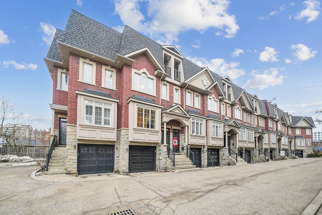 21 Streight Lane, Toronto, Ontario