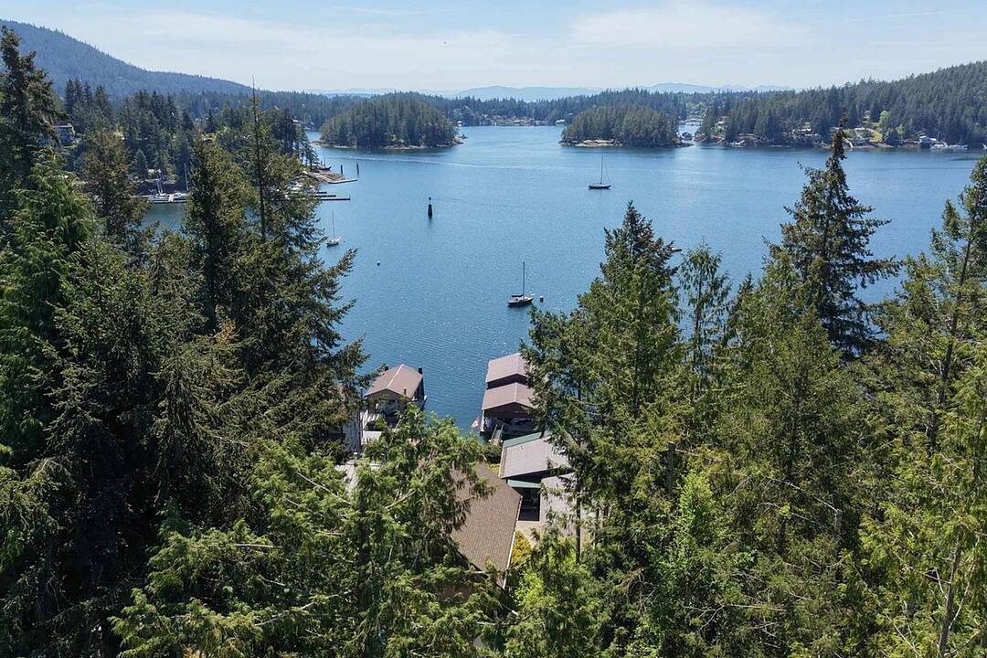 Lot 3 Sinclair Bay Road, Garden Bay, British Columbia