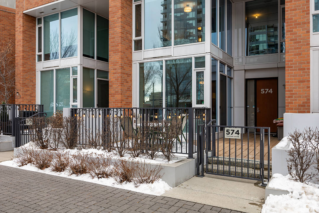 574 Riverfront Lane SE, Calgary, Alberta