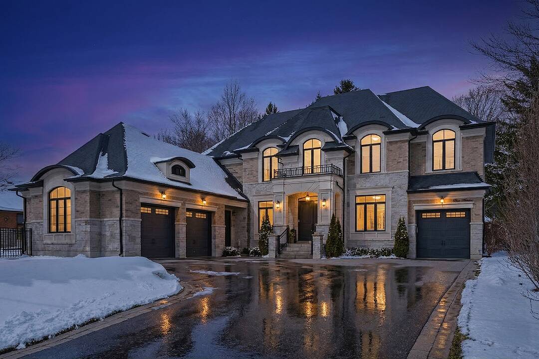 112 Woodview Dr, Pickering, Ontario