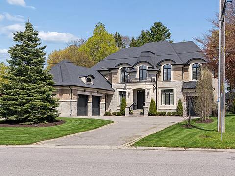112 Woodview Dr, Pickering