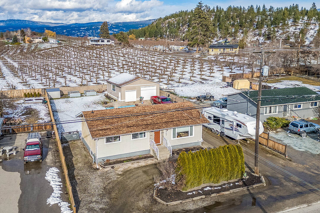 2460 Sexsmith Road, Kelowna, British Columbia