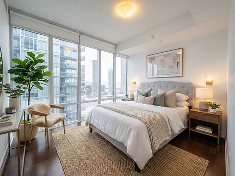 88 Park Lawn Rd #2711, Toronto