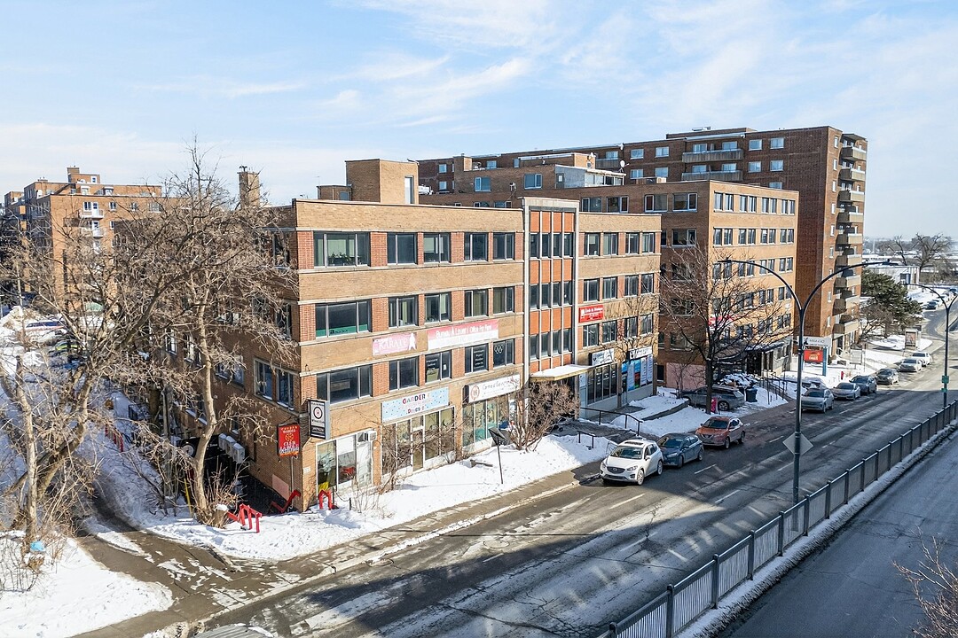 3333-3363 Boul. Cavendish, Côte-des-Neiges / Notre-Dame-de-Grâce, Québec