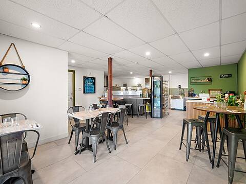 5-9 Av. de l'Église, Apt. #3, Saint-Sauveur, Quebec