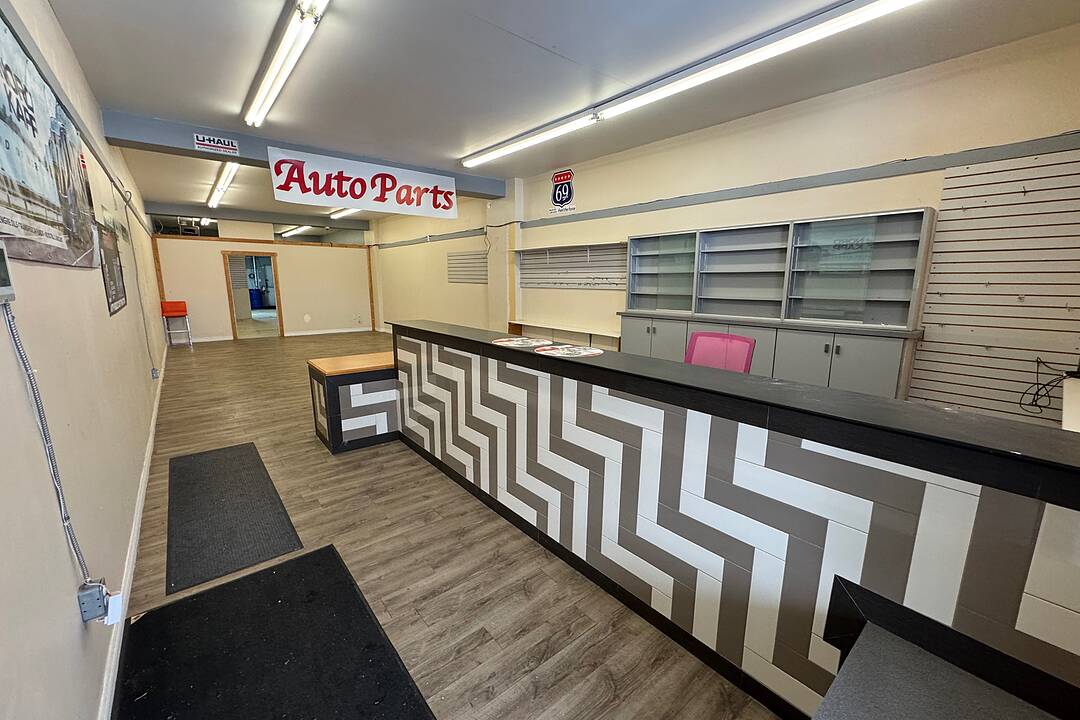 657 Colborne Street, Brantford, Ontario