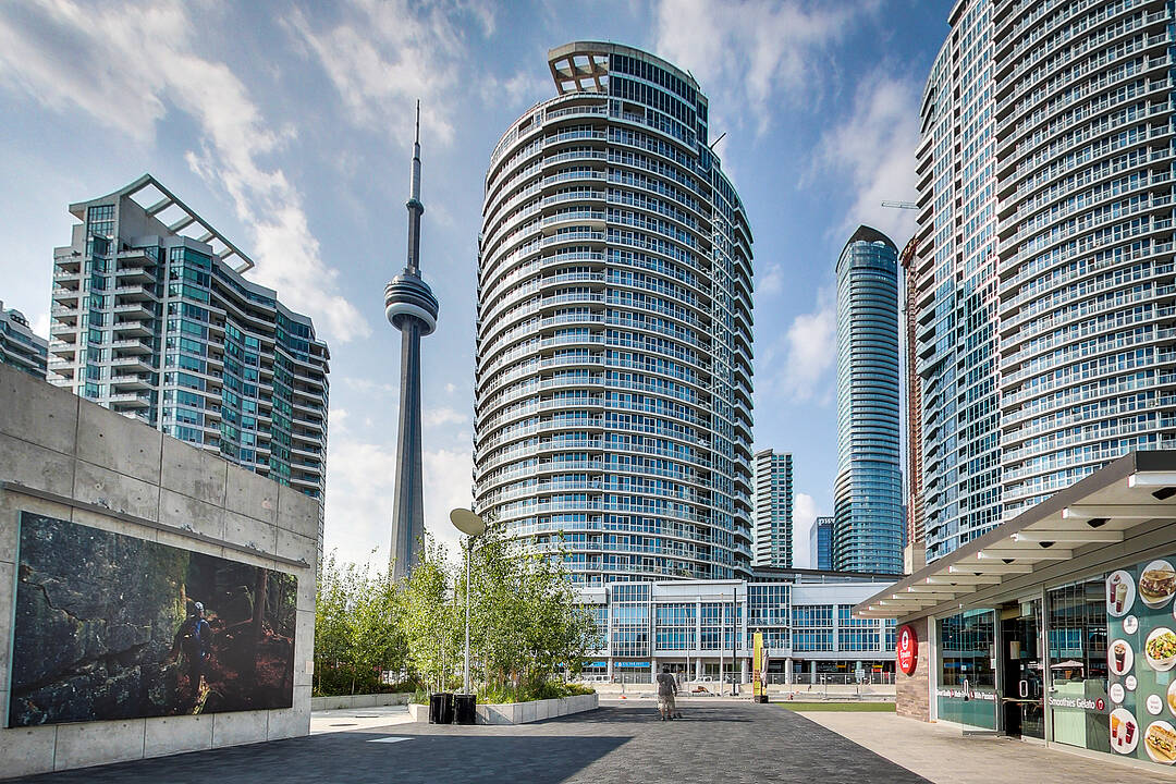 218 Queens Quay W #505, Toronto, Ontario