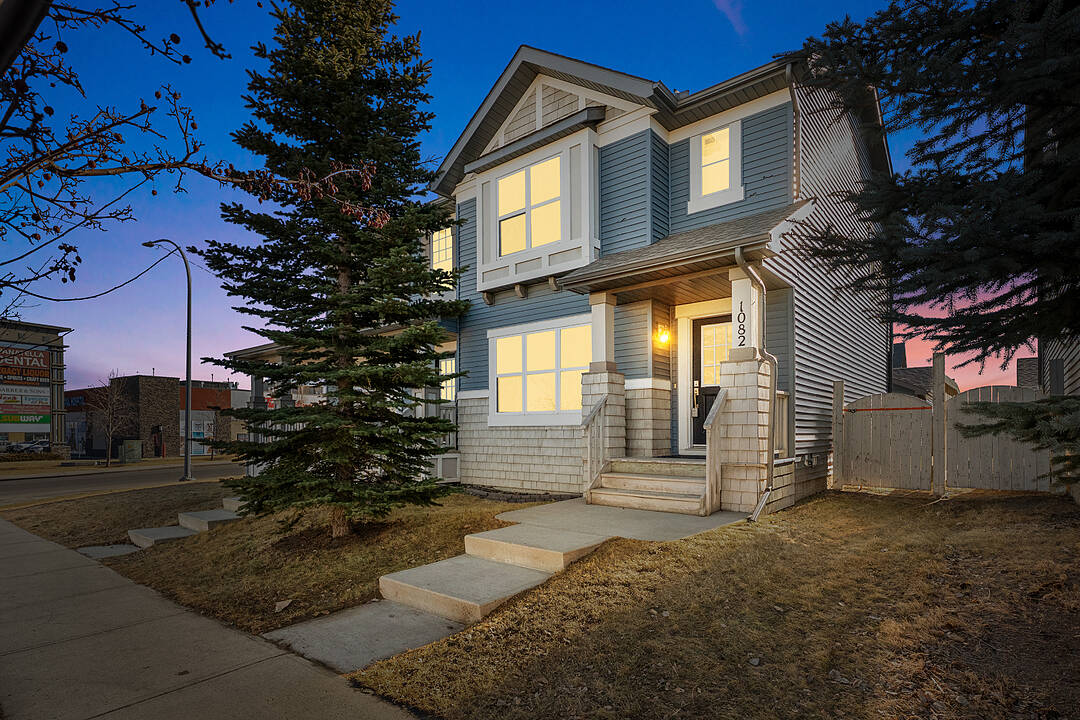 1082 Panatella Boulevard NW, Calgary, Alberta