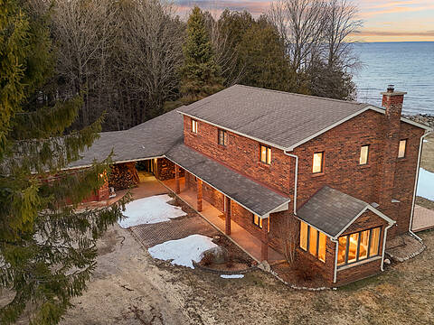 158523 7th Line N, Meaford