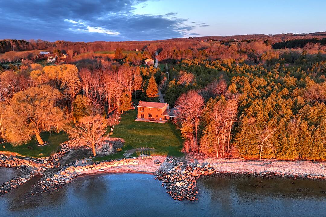 158523 7th Line N, Meaford, Ontario