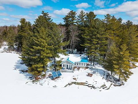3301B Axe Lake Road, McMurrich/Monteith