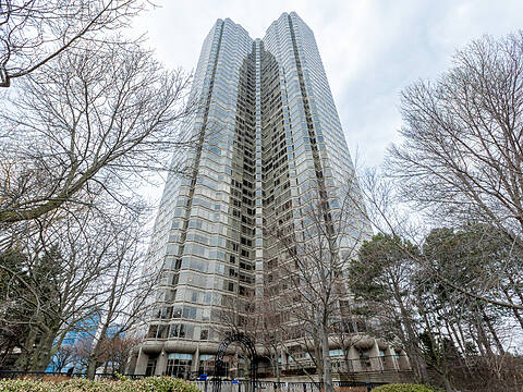 1 Palace Pier Crt #4104, Toronto
