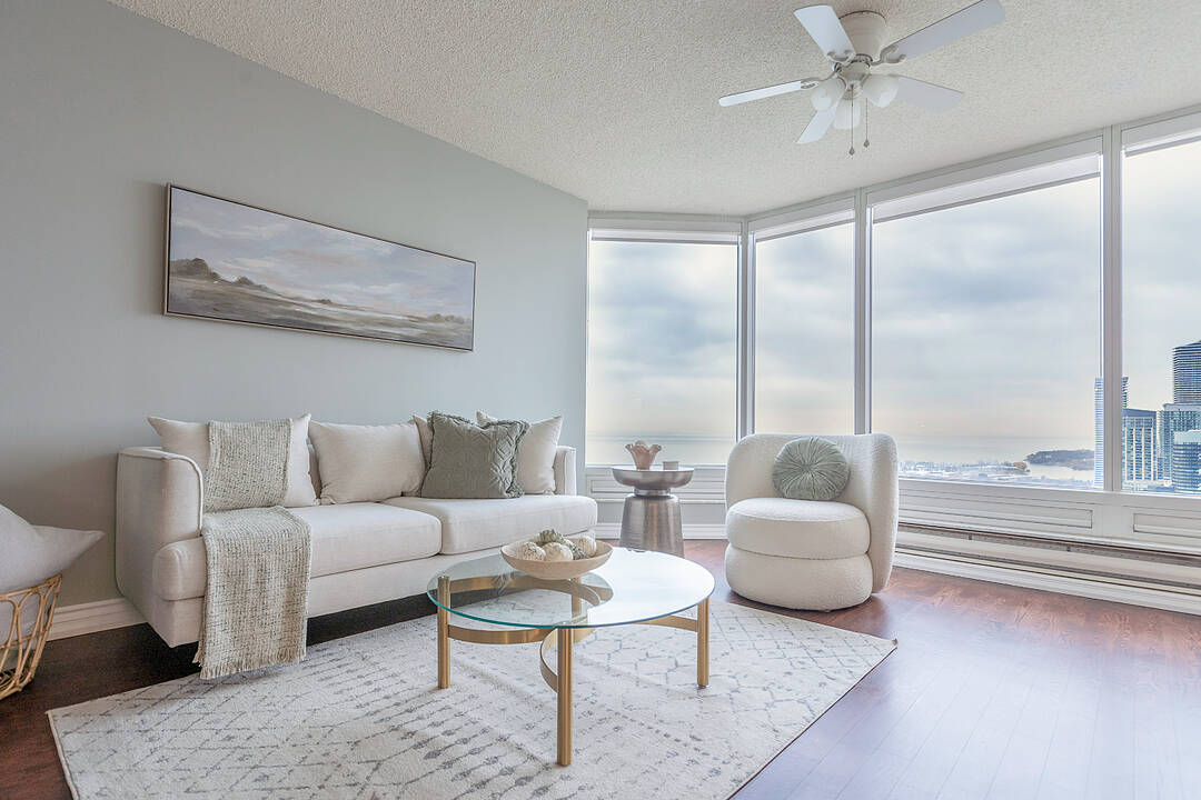 1 Palace Pier Crt #4104, Toronto, Ontario