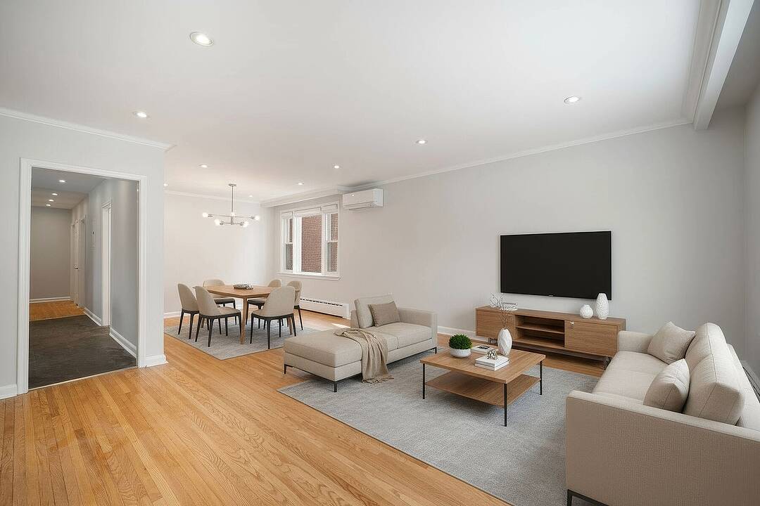 207 St Clements Ave #2, Toronto, Ontario