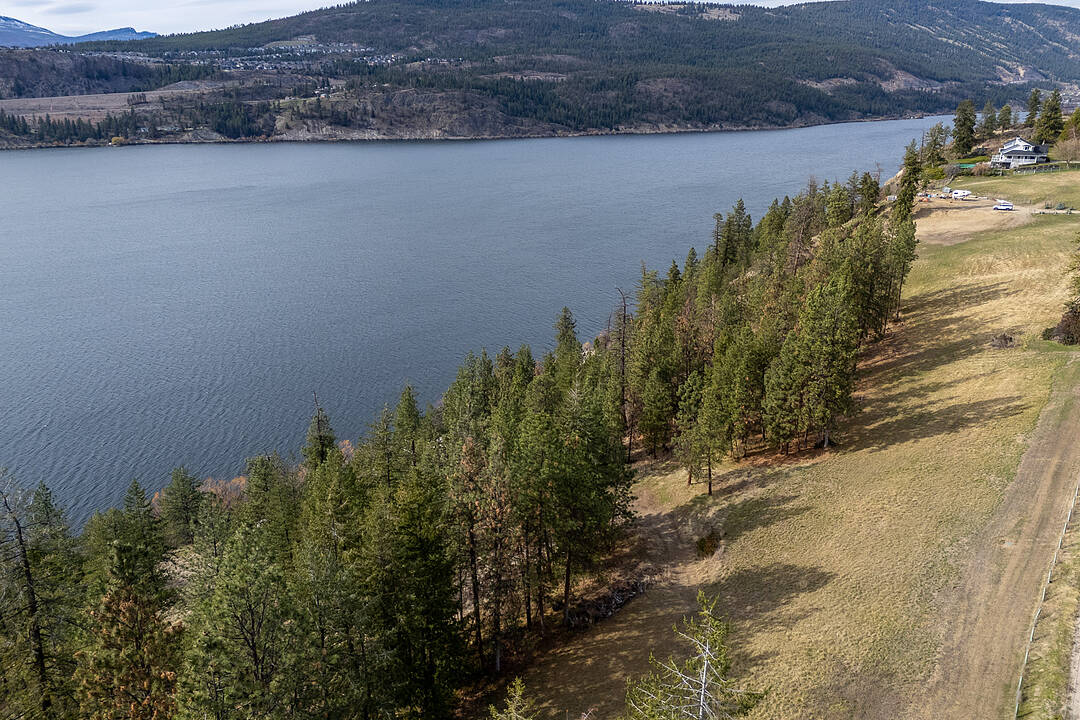 12824 Ribbleworth Road, Oyama, British Columbia