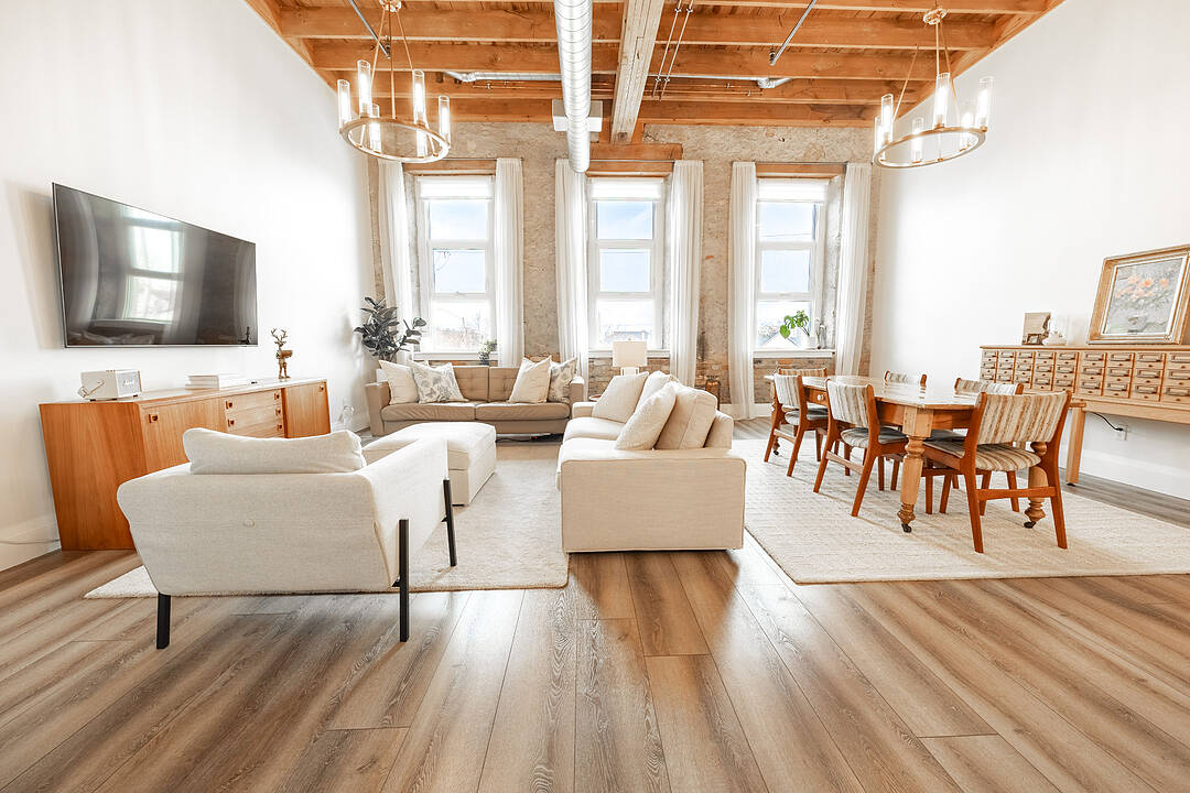 25 Concession St #215, Cambridge, Ontario