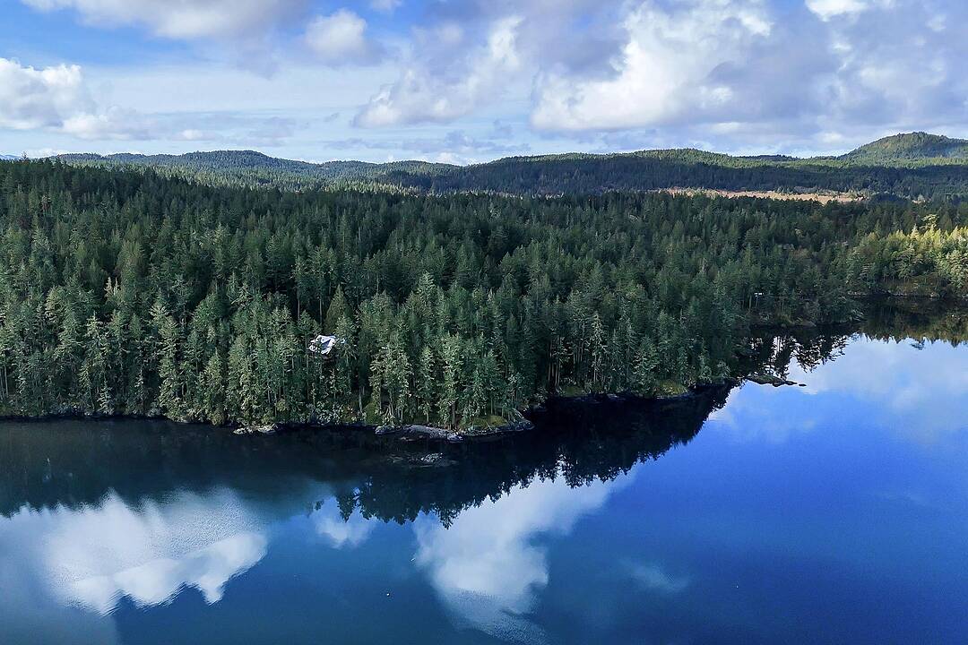 998 Gillespie Road, Sooke, British Columbia