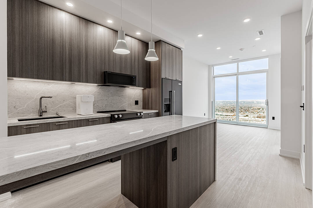 31 York Garden Way #505, Toronto, Ontario