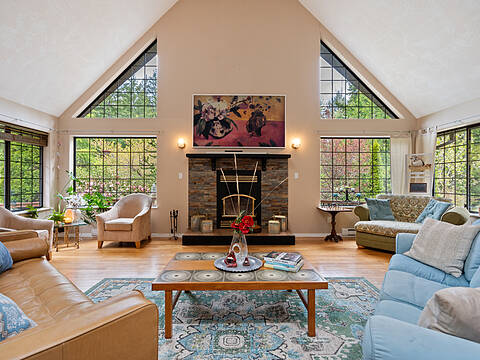 6907 Sellars Road, Sooke