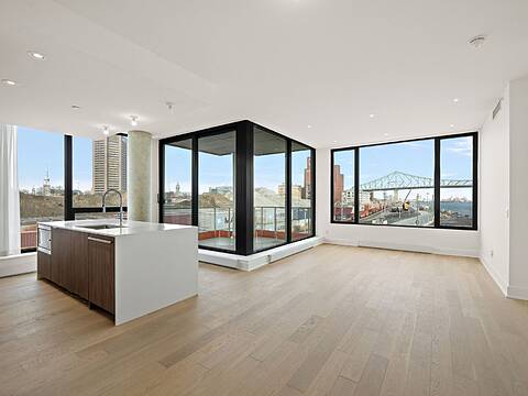 1010 Rue de la Commune E., Apt. 307, Ville-Marie