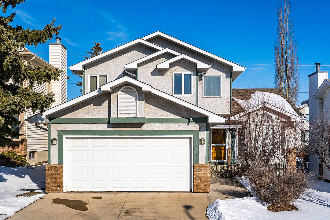 146 Hawkdale Circle NW, Calgary, Alberta