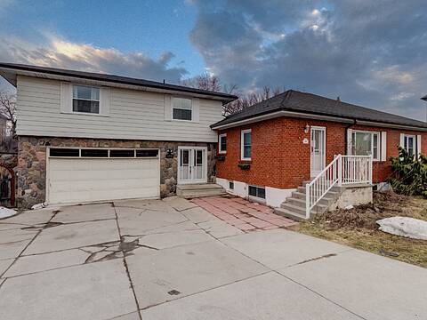 1478 Altona Rd, Pickering