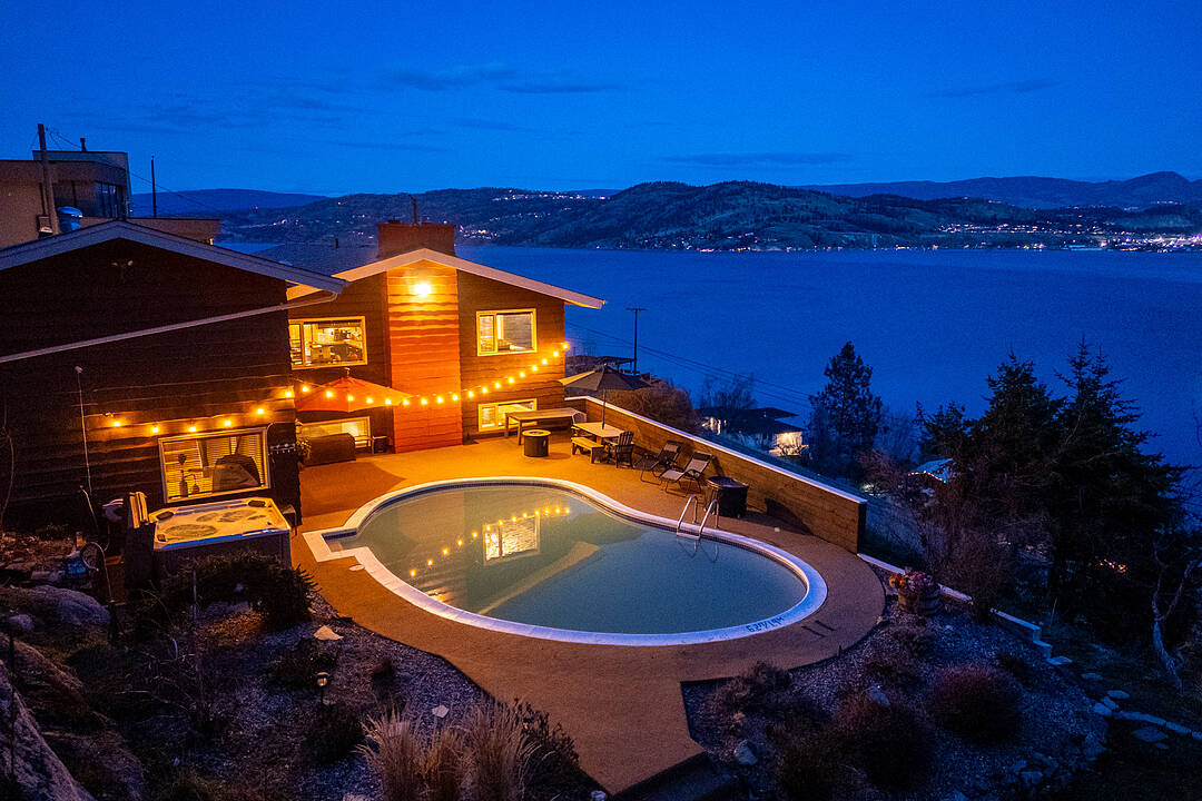 1084 Westside Road S, West Kelowna, British Columbia