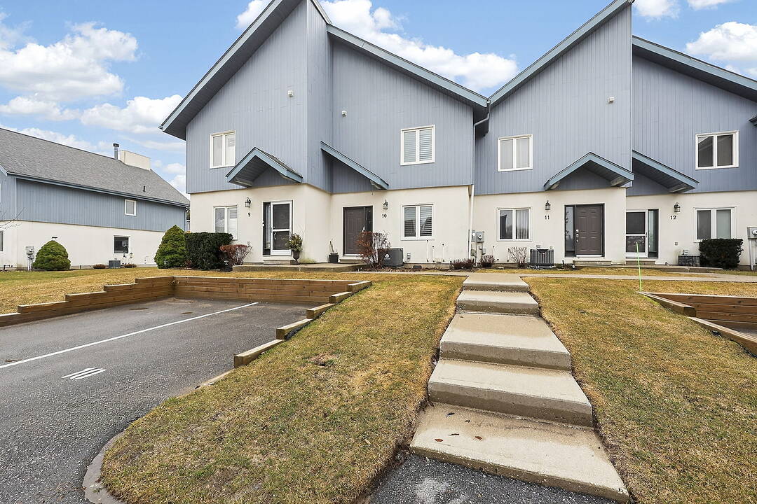 110 Kellie's Way #10, Blue Mountains, Ontario