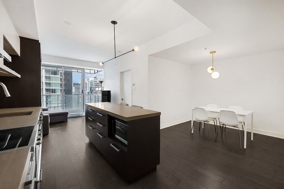 1050 Rue Drummond, Apt. 3005, Ville-Marie, Québec