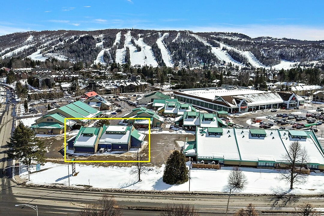 75 Av. de la Gare, Apt. H, Saint-Sauveur, Quebec, Québec