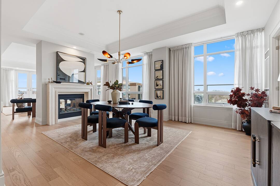 1717 Avenue Rd #LPH3, Toronto, Ontario