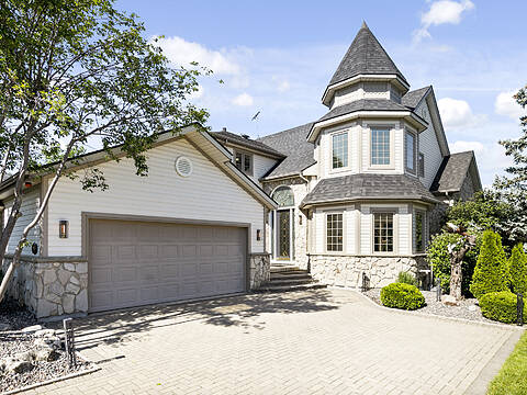 504 Gold Coast Drive, Amherstburg