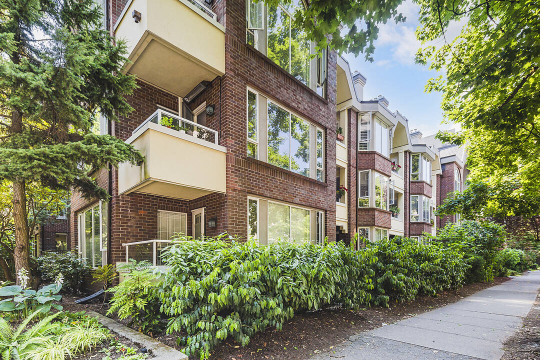 1230 Haro Street #412, Vancouver, British Columbia