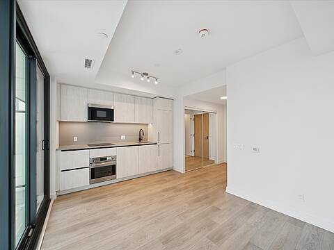 35 Parliament St #2503, Toronto
